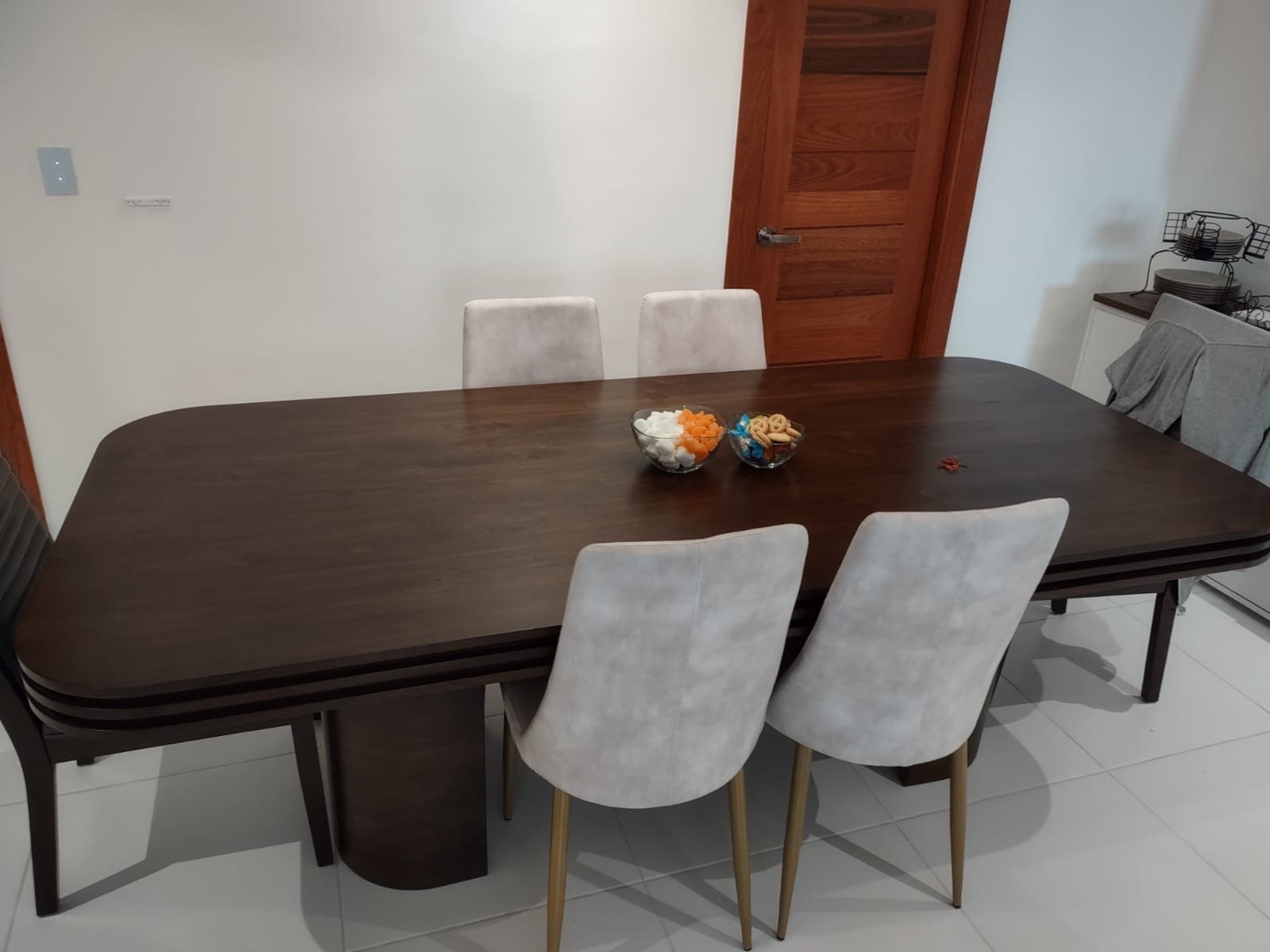 muebles y colchones - Comedor de 8 sillas  4