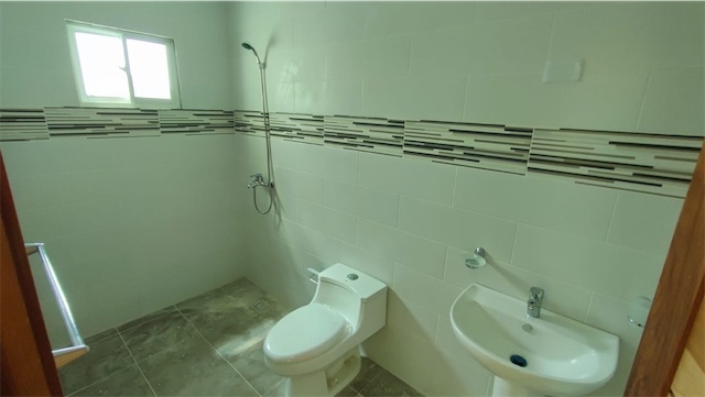 casas - Venta de casa en la autopista de san Isidro prado oriental Santo Domingo este 5