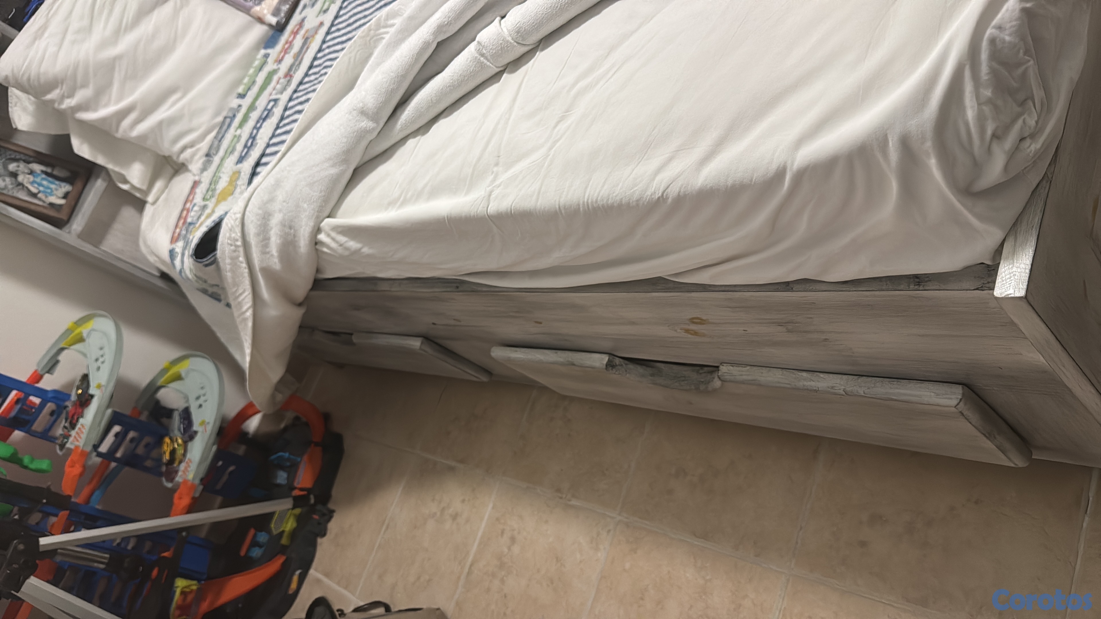 muebles y colchones - Cama twin con colchon incluido. 3