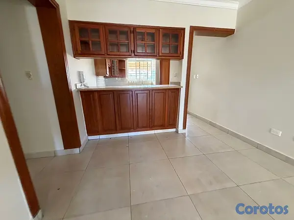 apartamentos - alquiló independencia KLM 9 pis 4 tres habitaciones 2.5 baños dos parqueos  8
