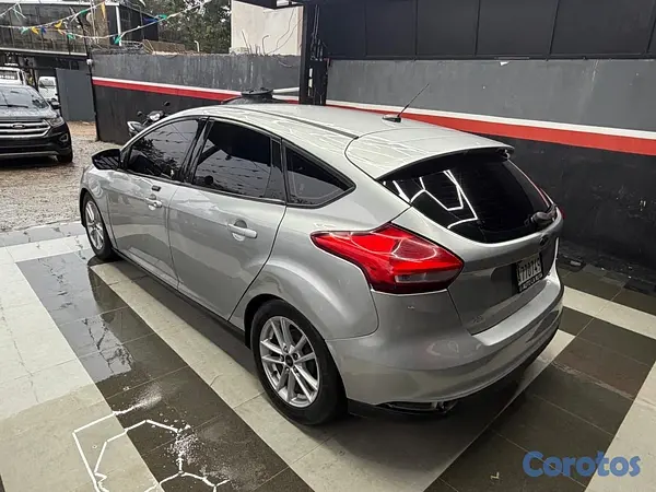 carros - Ford Focus SEL 2016 oferta  8