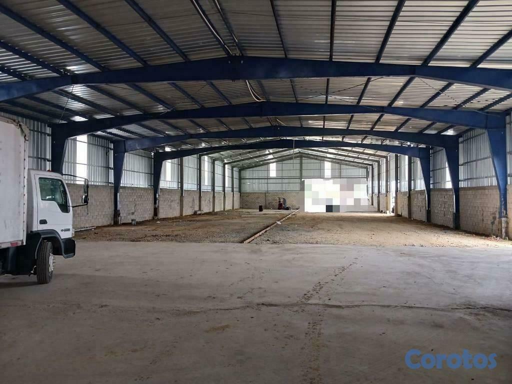 otros inmuebles - Alquilo/ Vendo Nave industrial en Autopista 6 De Noviembre 8