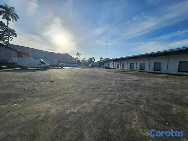 otros inmuebles - Nave Industrial en Alquiler – San Francisco de Mac 1