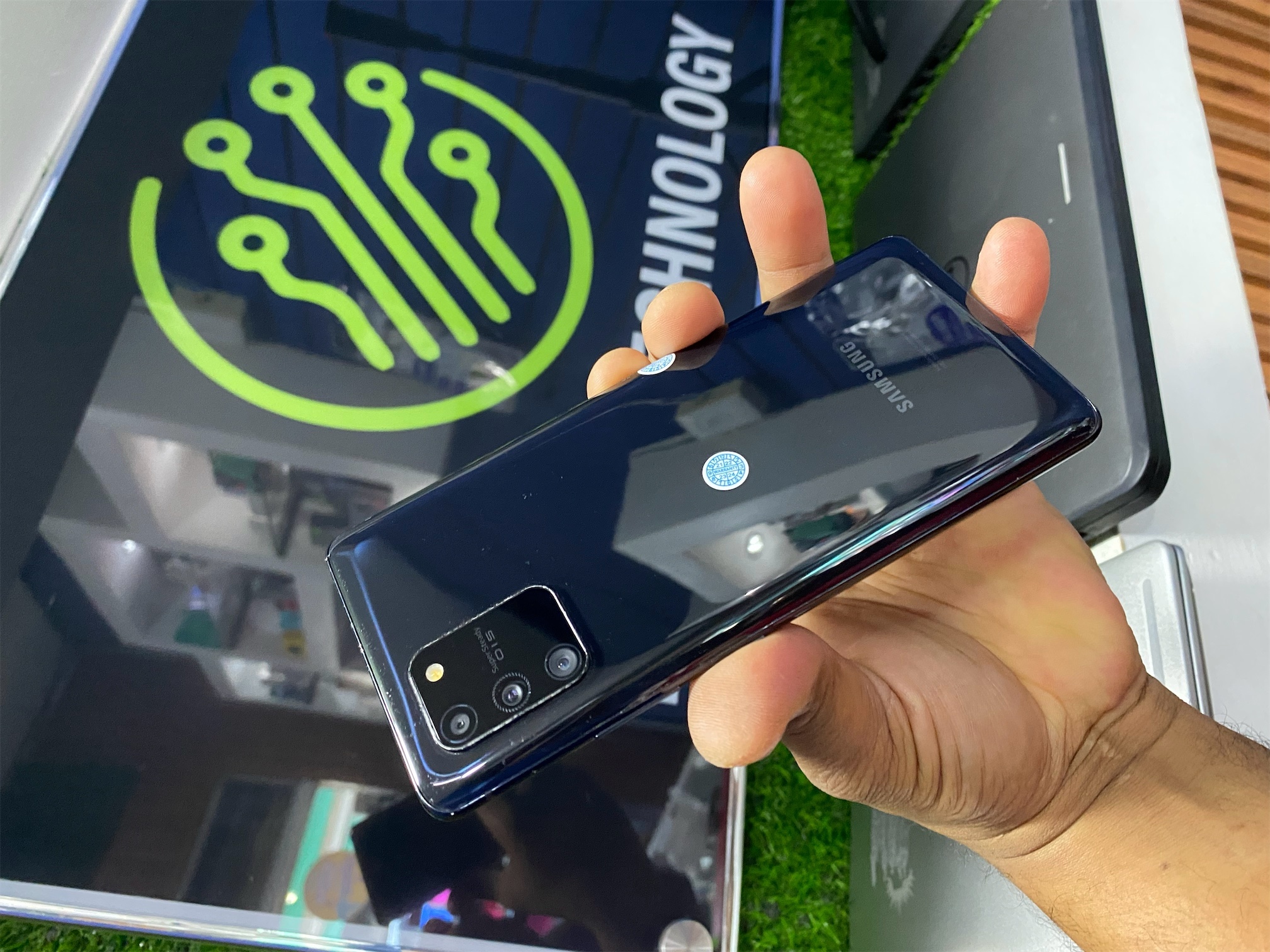 celulares y tabletas - samsung galaxy s10 LITE  0