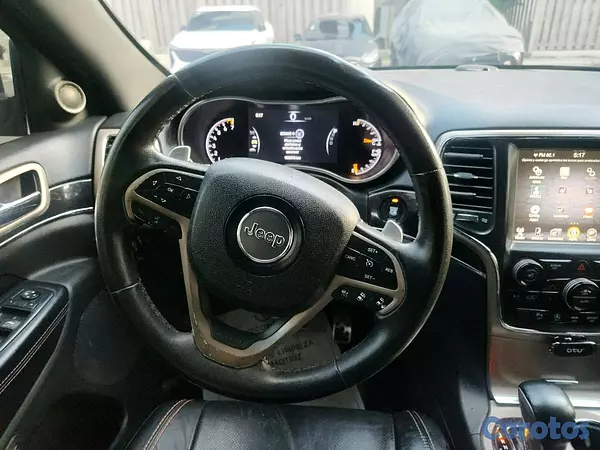 jeepetas y camionetas - Jeep Grand Cherokee 75 Aniversario (edición 2016-2017)  11