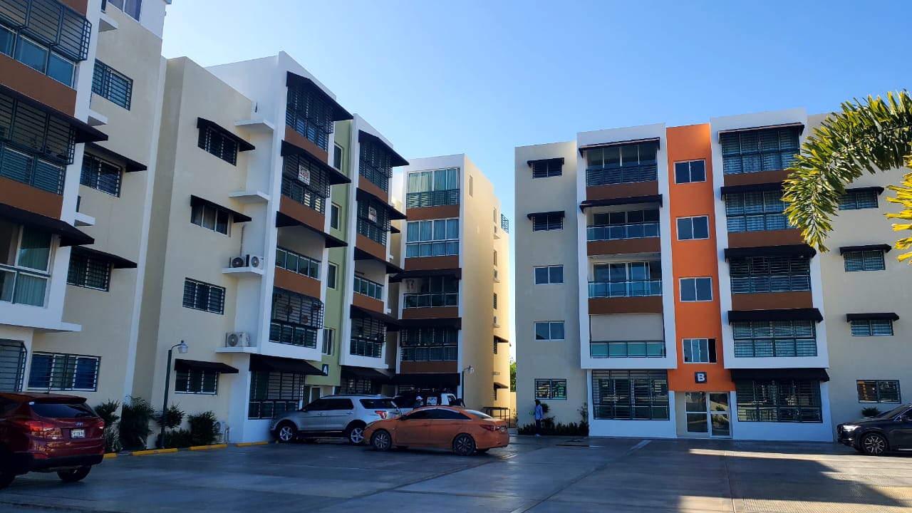 apartamentos - Apartamento Piso 4, con terraza independiente  0