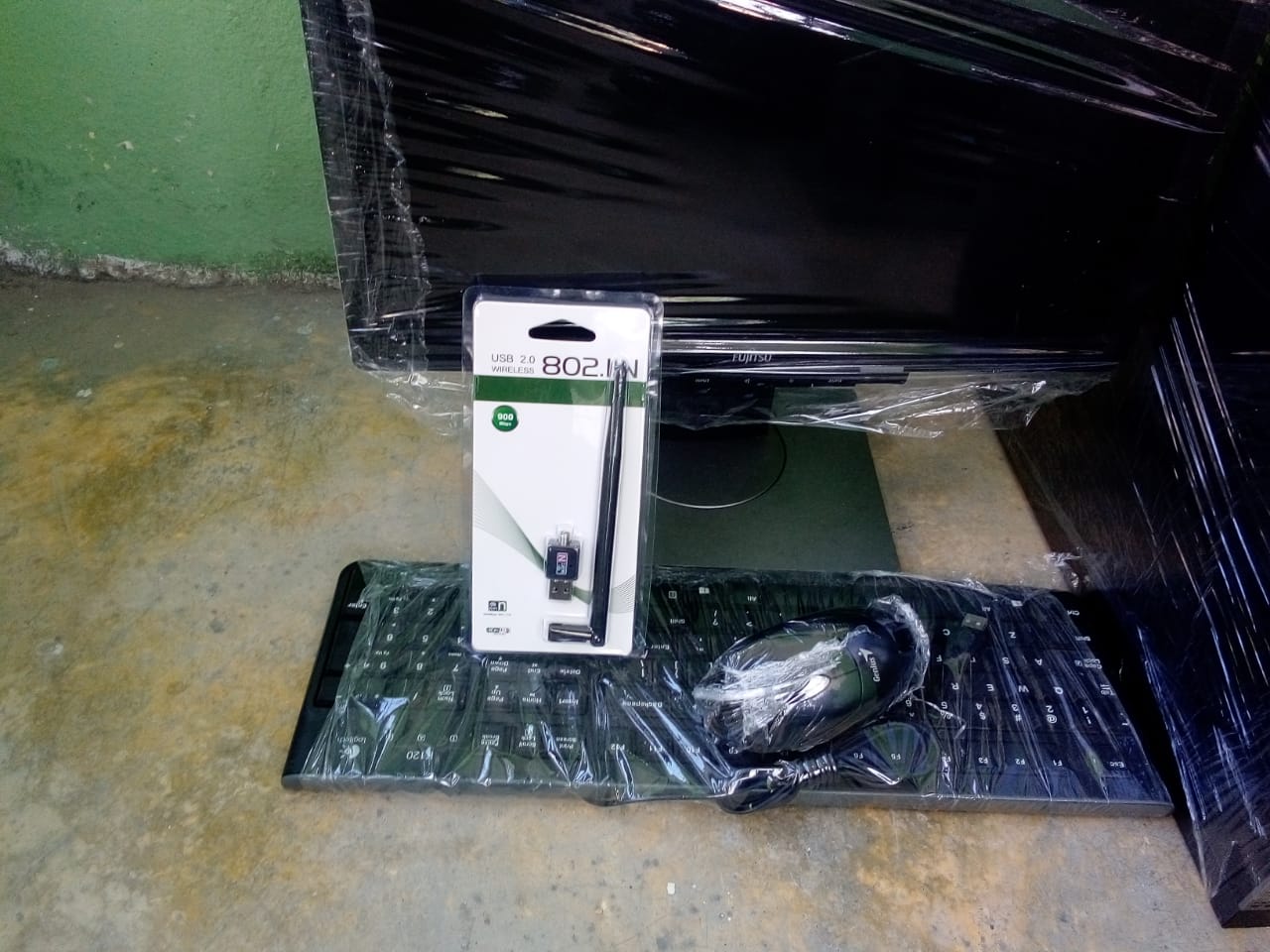 computadoras y laptops - COMPUTADORAS COMPLETAS  i5 CON  WI-FI 
