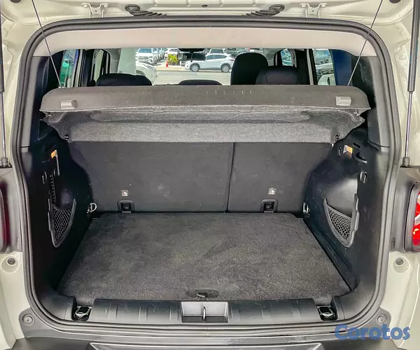 jeepetas y camionetas - Jeep Renegade Sport 2023 8
