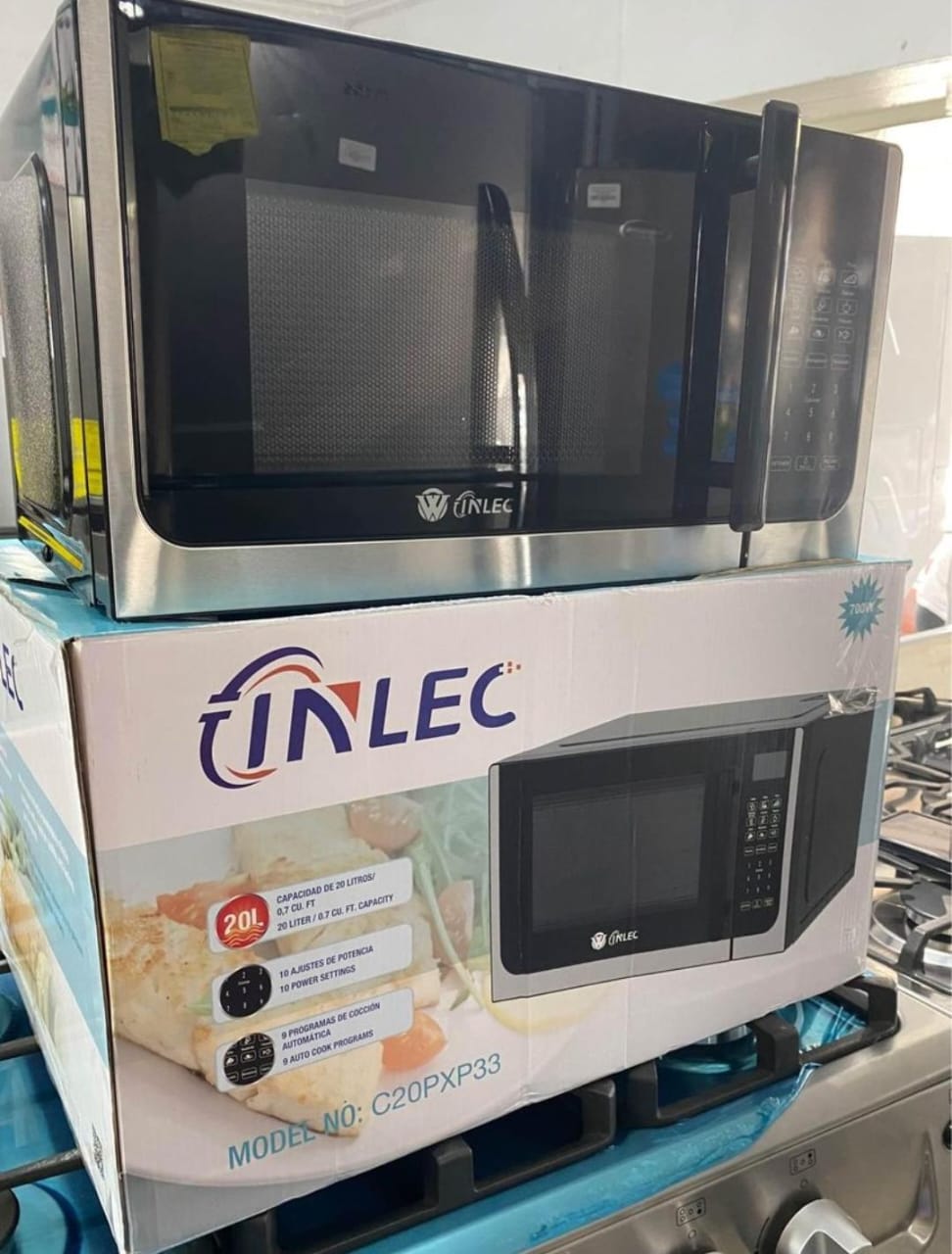 electrodomesticos - Microondas Inlec 0.7 pies cúbicos 
20 litros 
Modelo C20PXP33
 3
