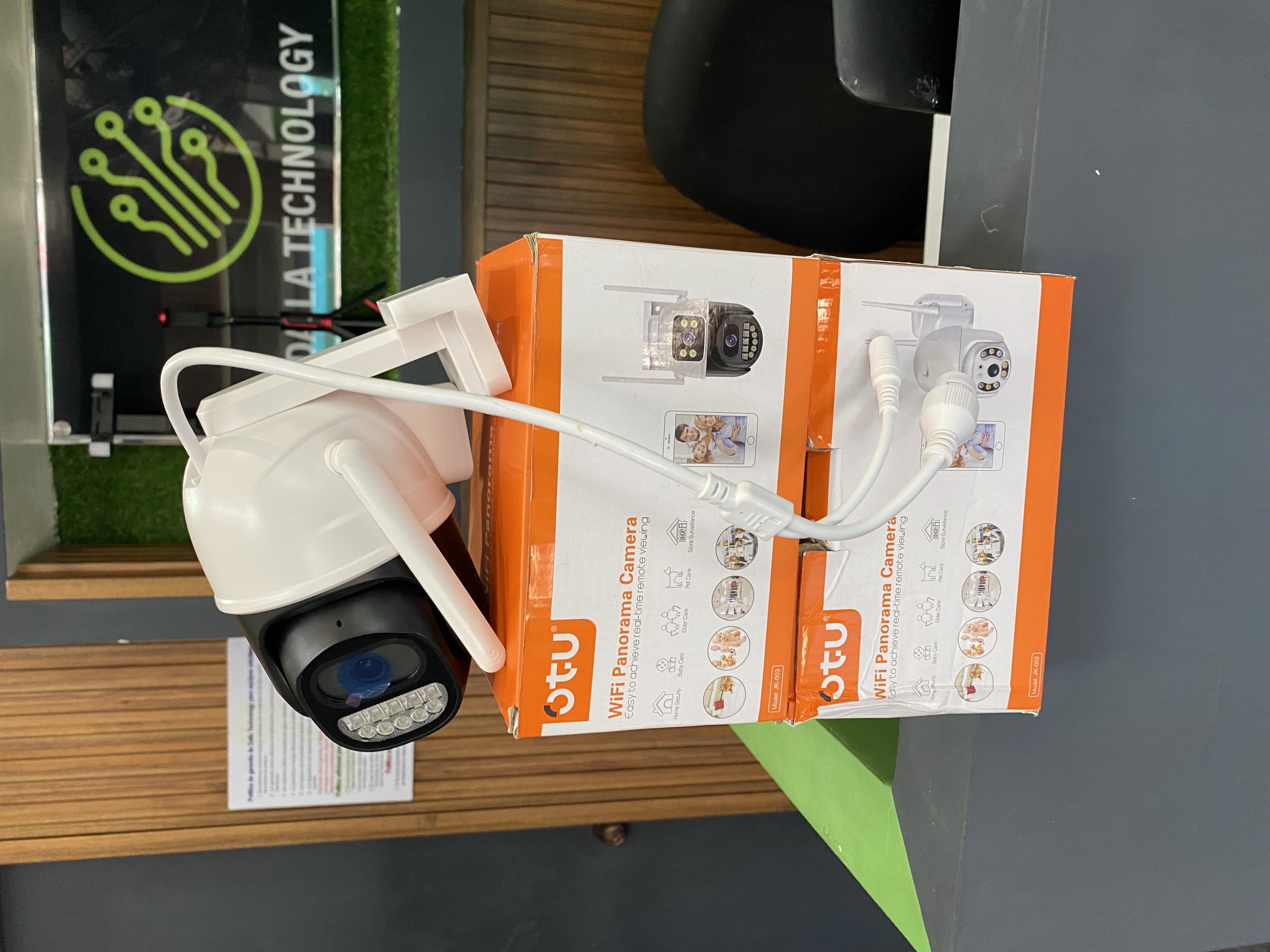 camaras y audio - camara. 360  Wifi disponible  3