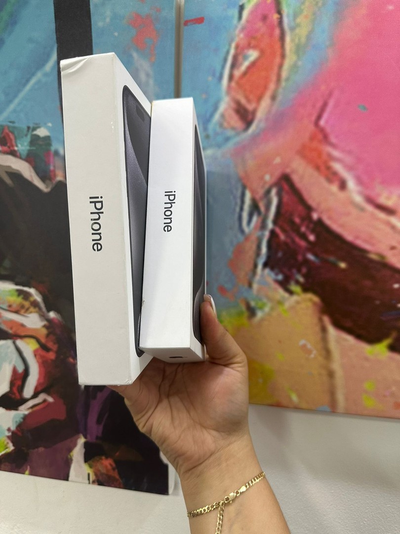 celulares y tabletas - IPHONE 15 PRO MAX E-SIM 512GB BLACK TITANIUM FACTORY CLEAN SELLADO 2