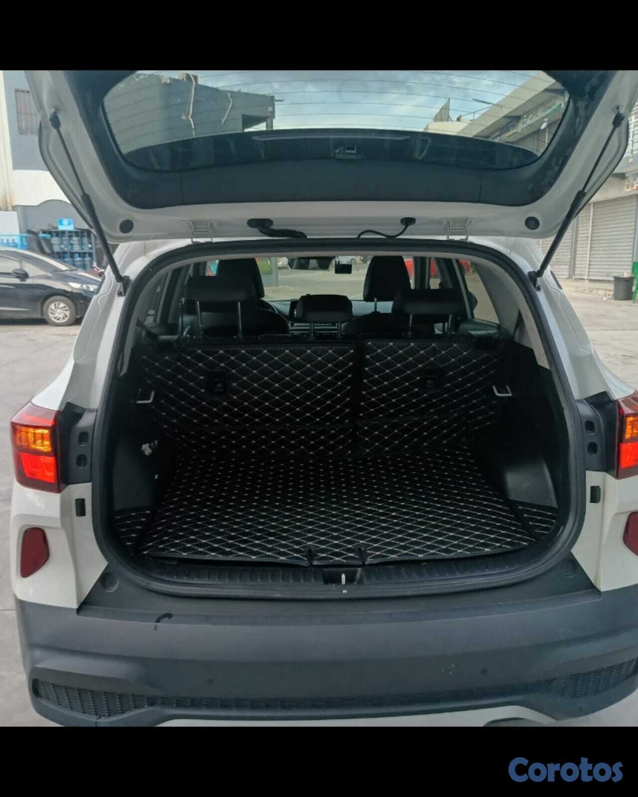 jeepetas y camionetas - KIA SELTOS 2022 BLANCO DIESEL 6