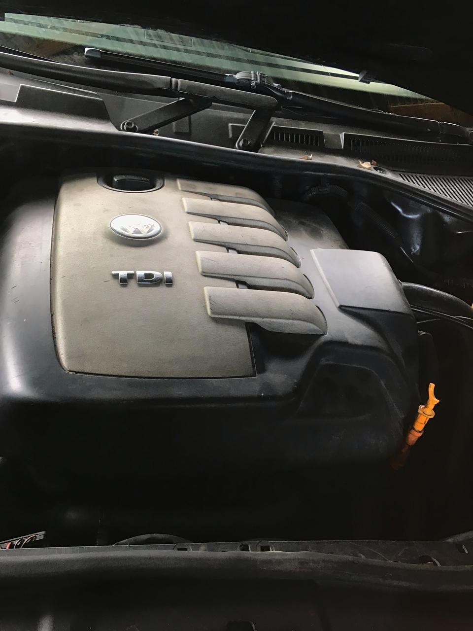 jeepetas y camionetas - Volkswagen Touareg 2007 Diesel 5R 9
