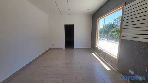 oficinas y locales comerciales - LOCAL COMERCIAL EVARISTO 4