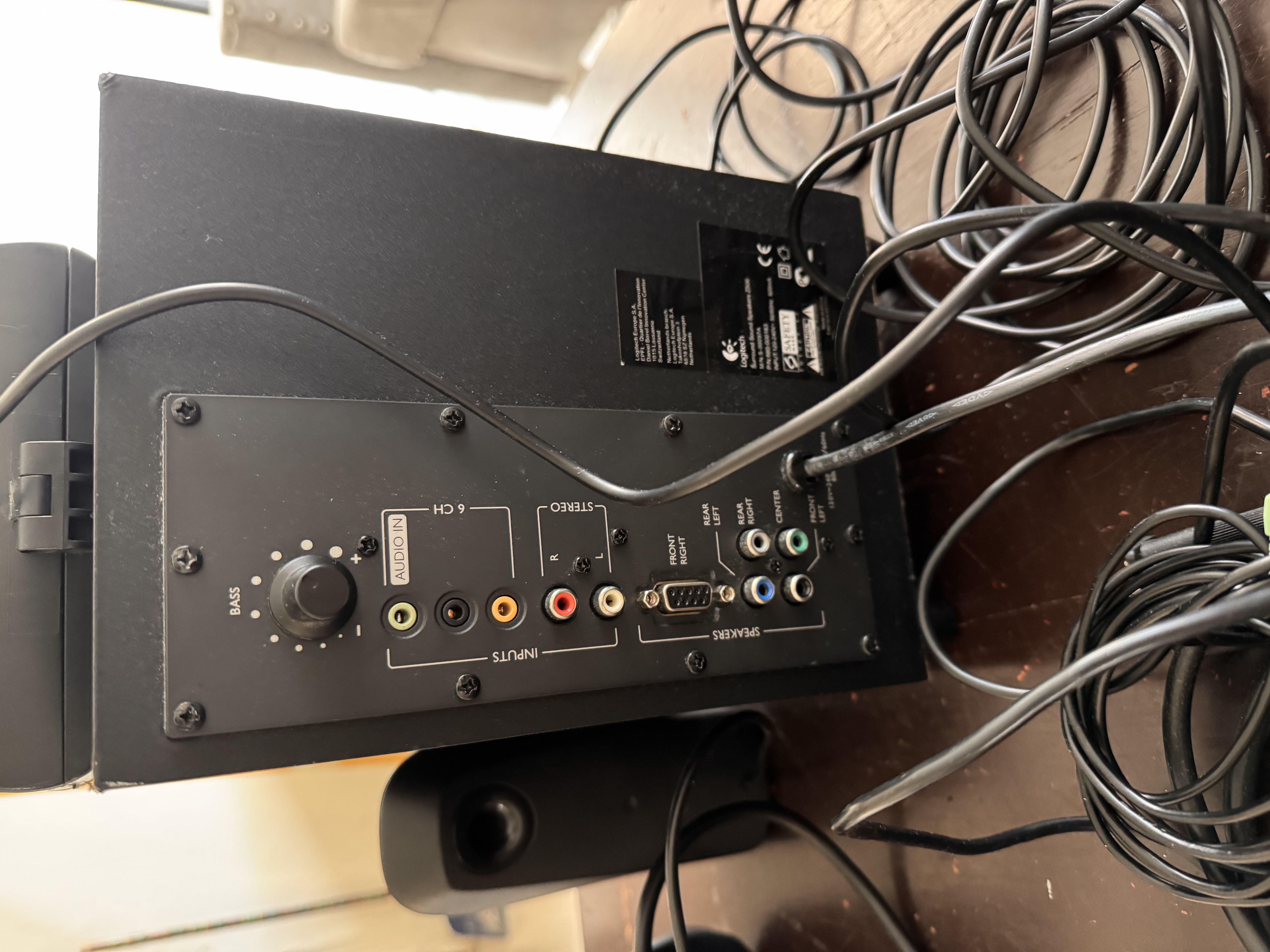 camaras y audio - logitech 2