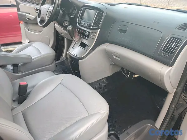 jeepetas y camionetas - hiunday grand starex 2020 7