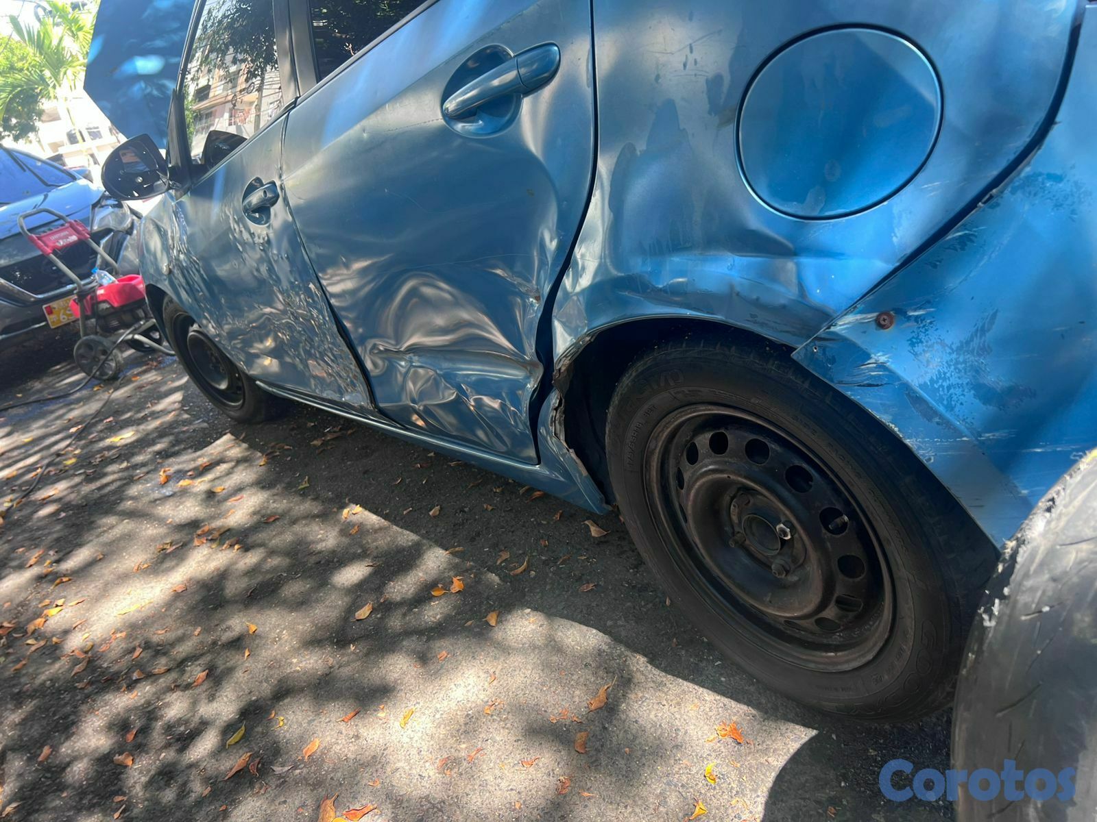 carros - Mazda Demio 2014 5