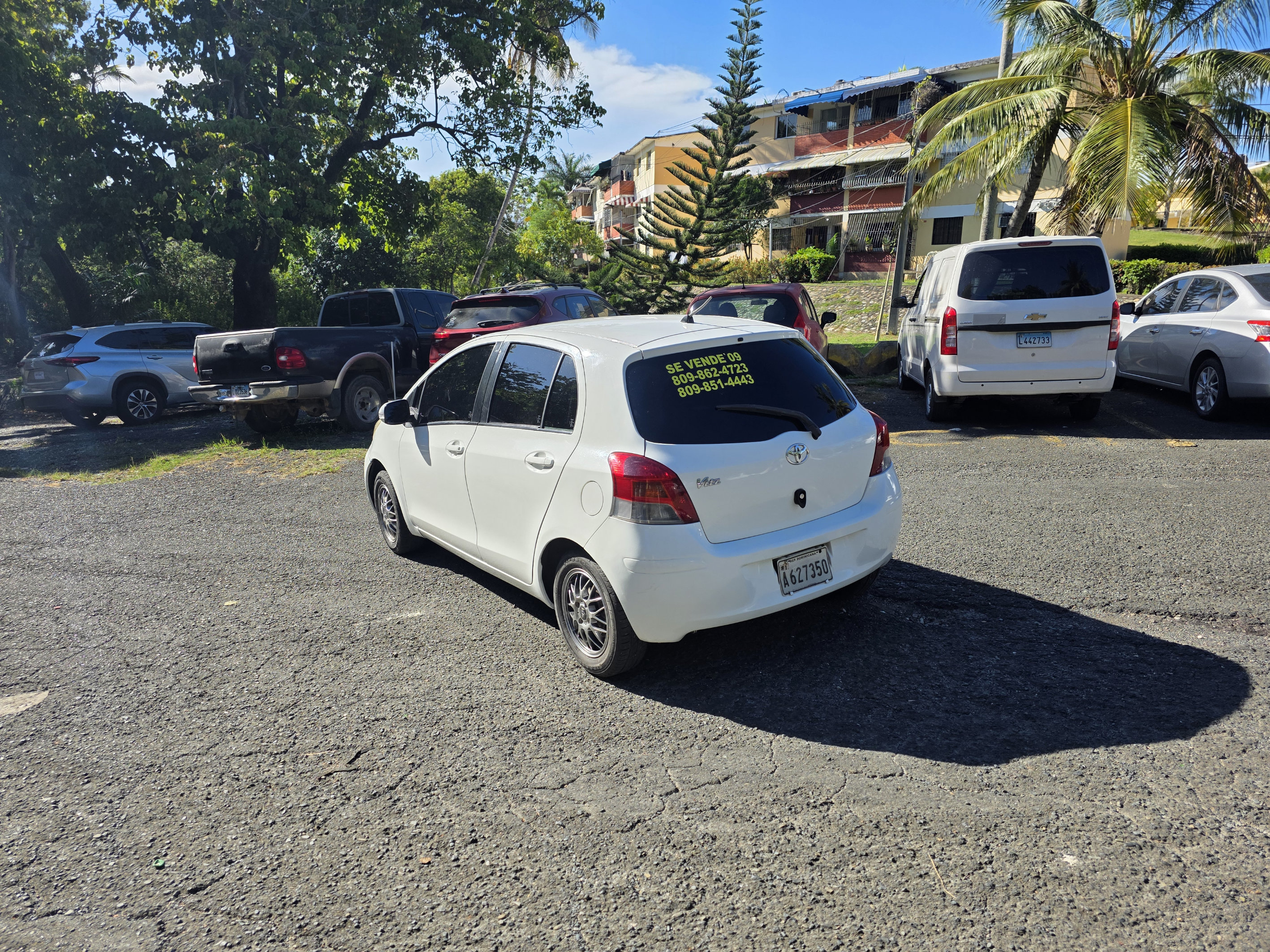 carros - Toyota Vitz 2009 5