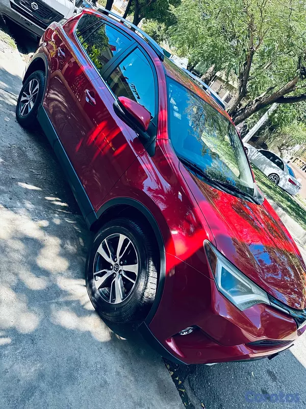 jeepetas y camionetas - Toyota rav4 1