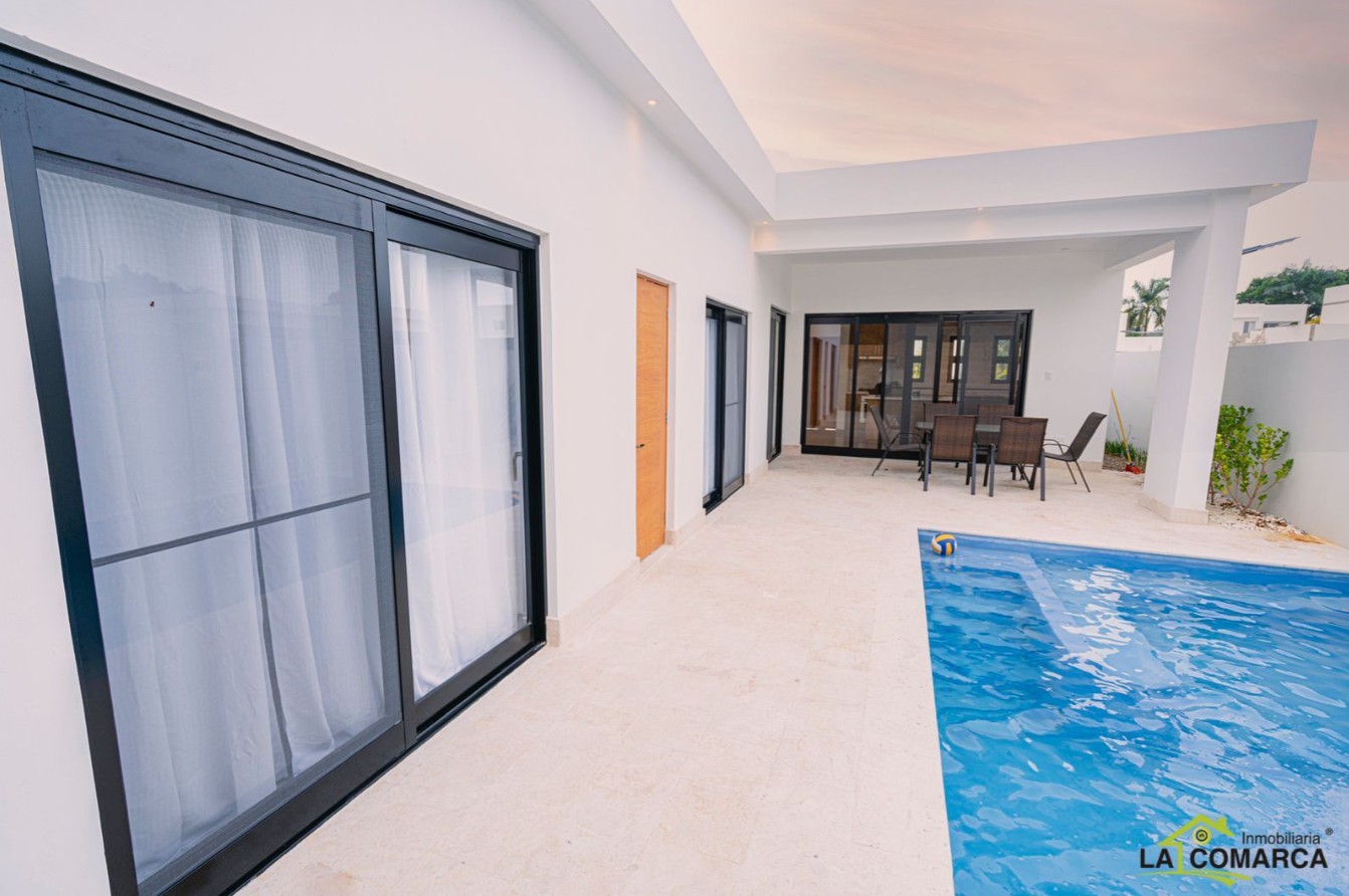casas - Villa con piscina en venta residencial cerrado, Cabarete