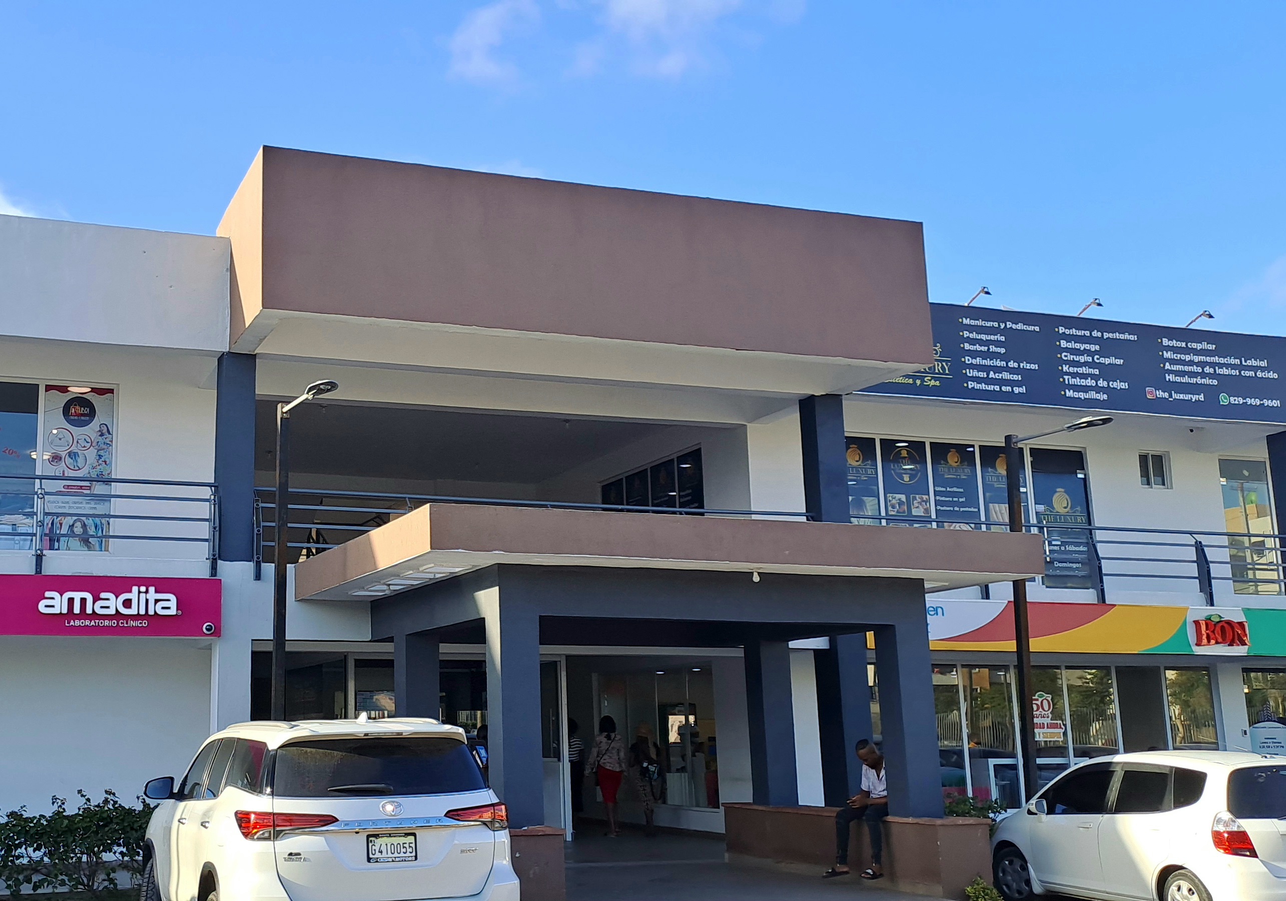 oficinas y locales comerciales - Venta de Local comercial negociable 4