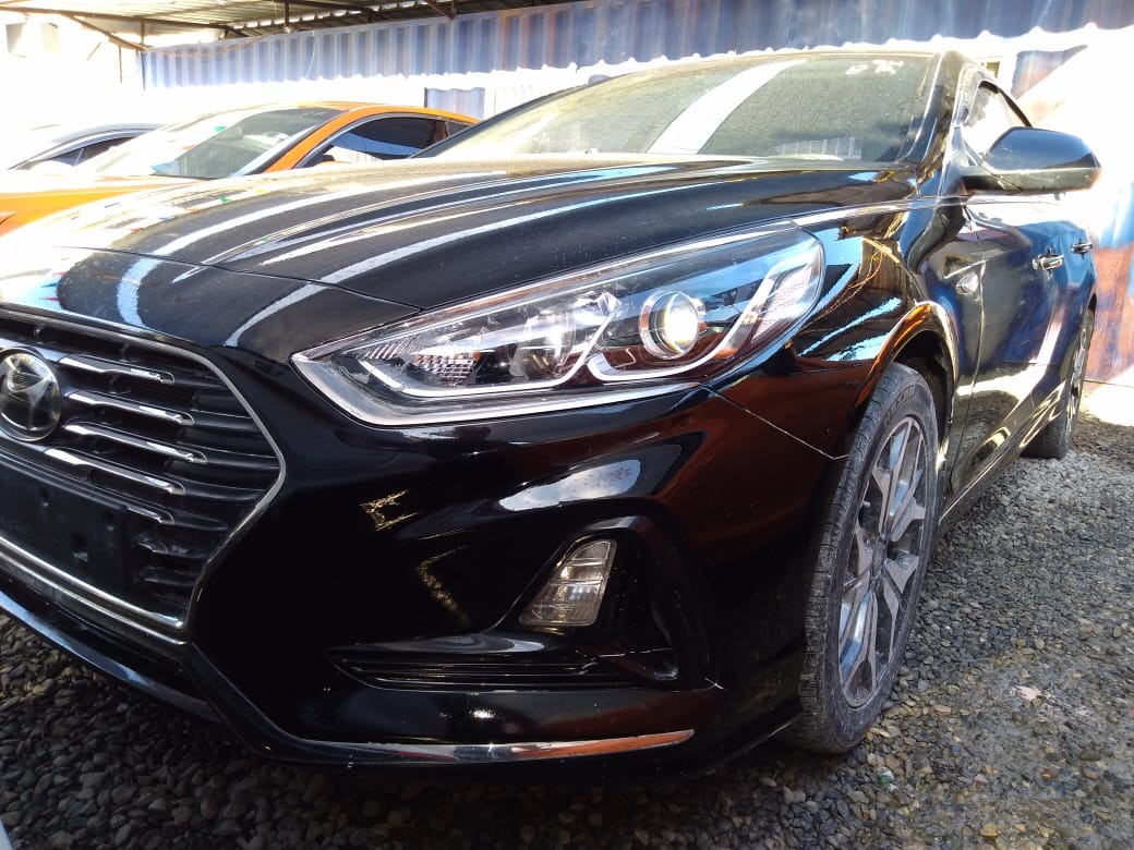 carros - HYUNDAI SONATA NEW RISE 2018 NEGRO 1
