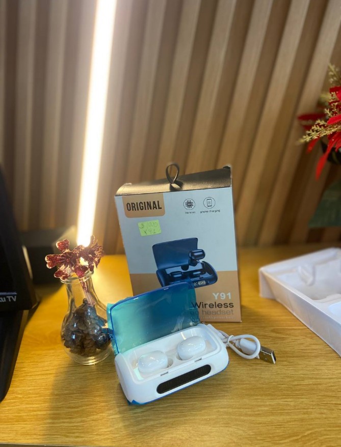 otros electronicos - Audifonos inalambricos Y Power Bank 1