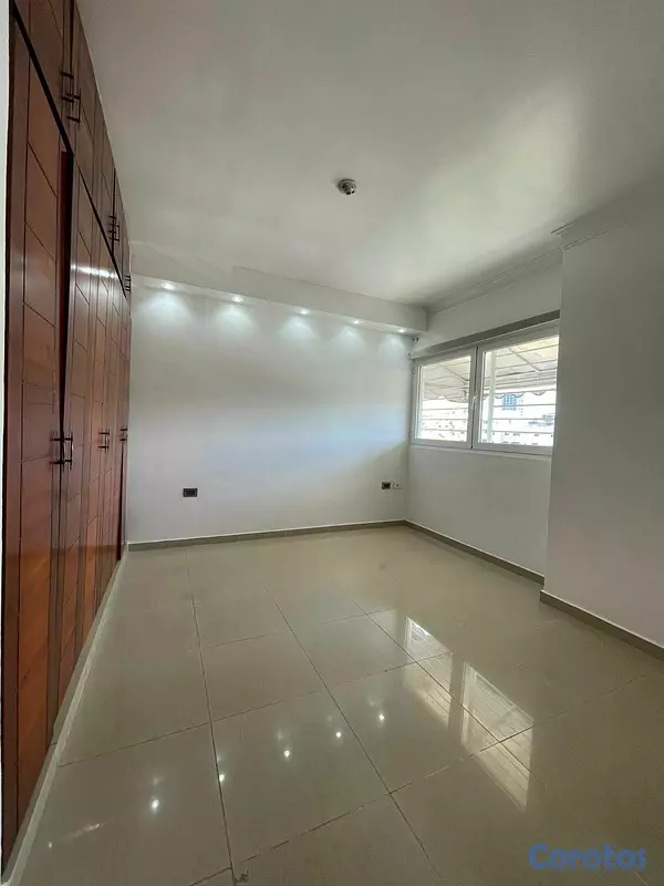 apartamentos - Se vende Apartamento en Evaristo Morales 3