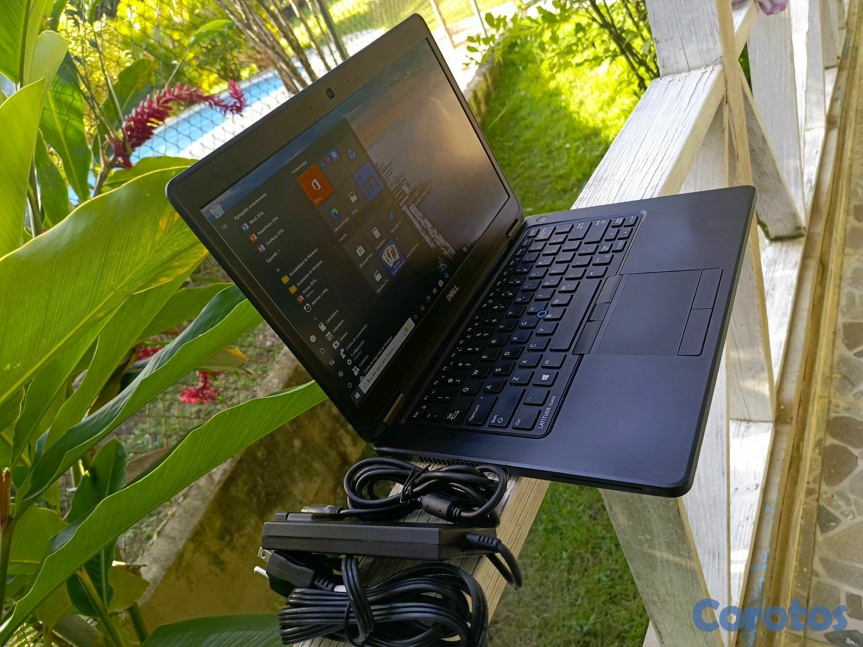 computadoras y laptops - Laptop Dell, i5 5ta, Disco 256 GB, 16GB Ram. 7