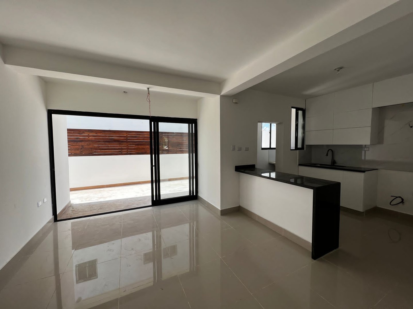 apartamentos - Apartamento 1er Nivel Completamente  Nuevo en Cerro Hermoso