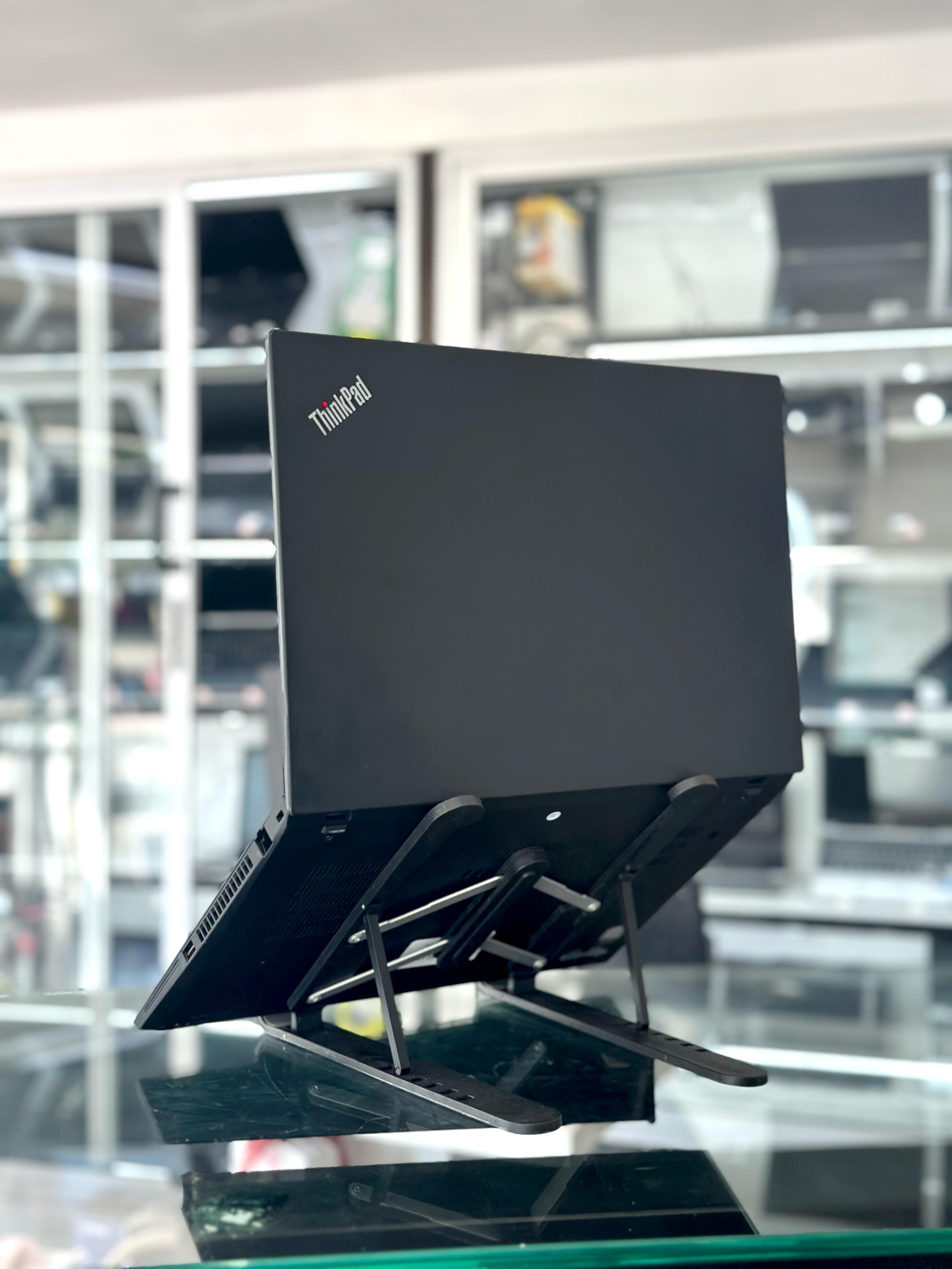 computadoras y laptops - Potente Laptop Lenovo T14 2