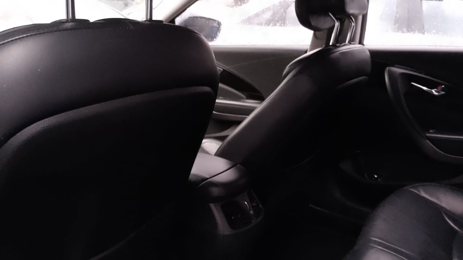 carros - HYUNDAI GRANDEUR 2017 NEGRO DESDE: RD$710,100.00  5