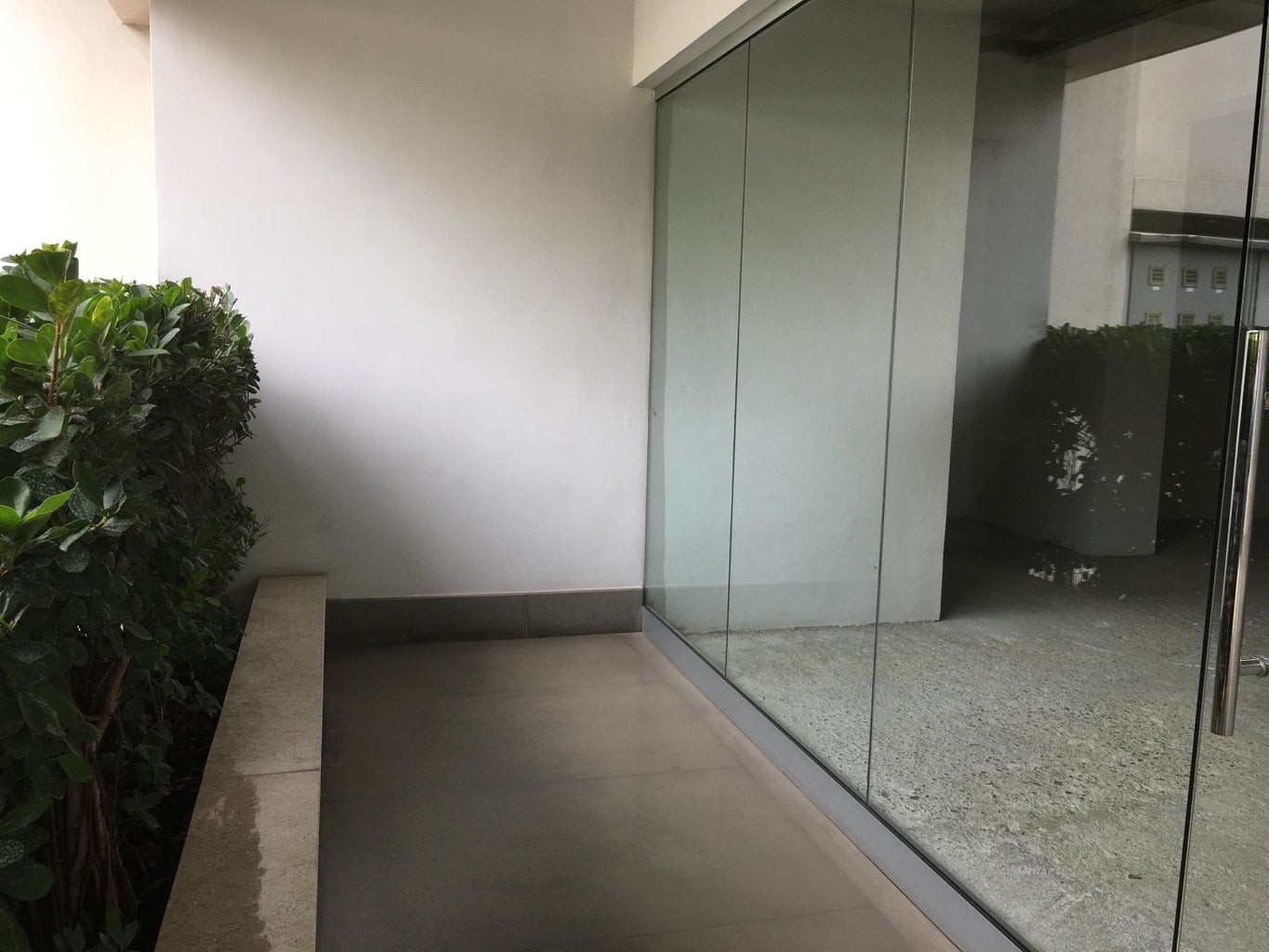 oficinas y locales comerciales - Exclusivo Local Comercial, de 82 m2 5