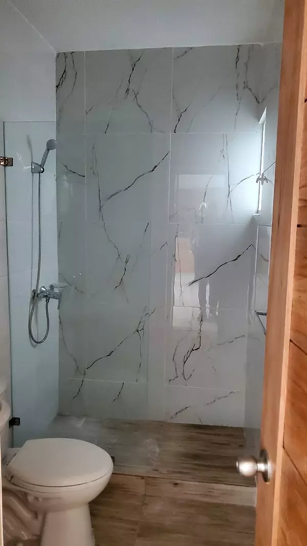 apartamentos - Apartamento Piso 4, con terraza independiente  2