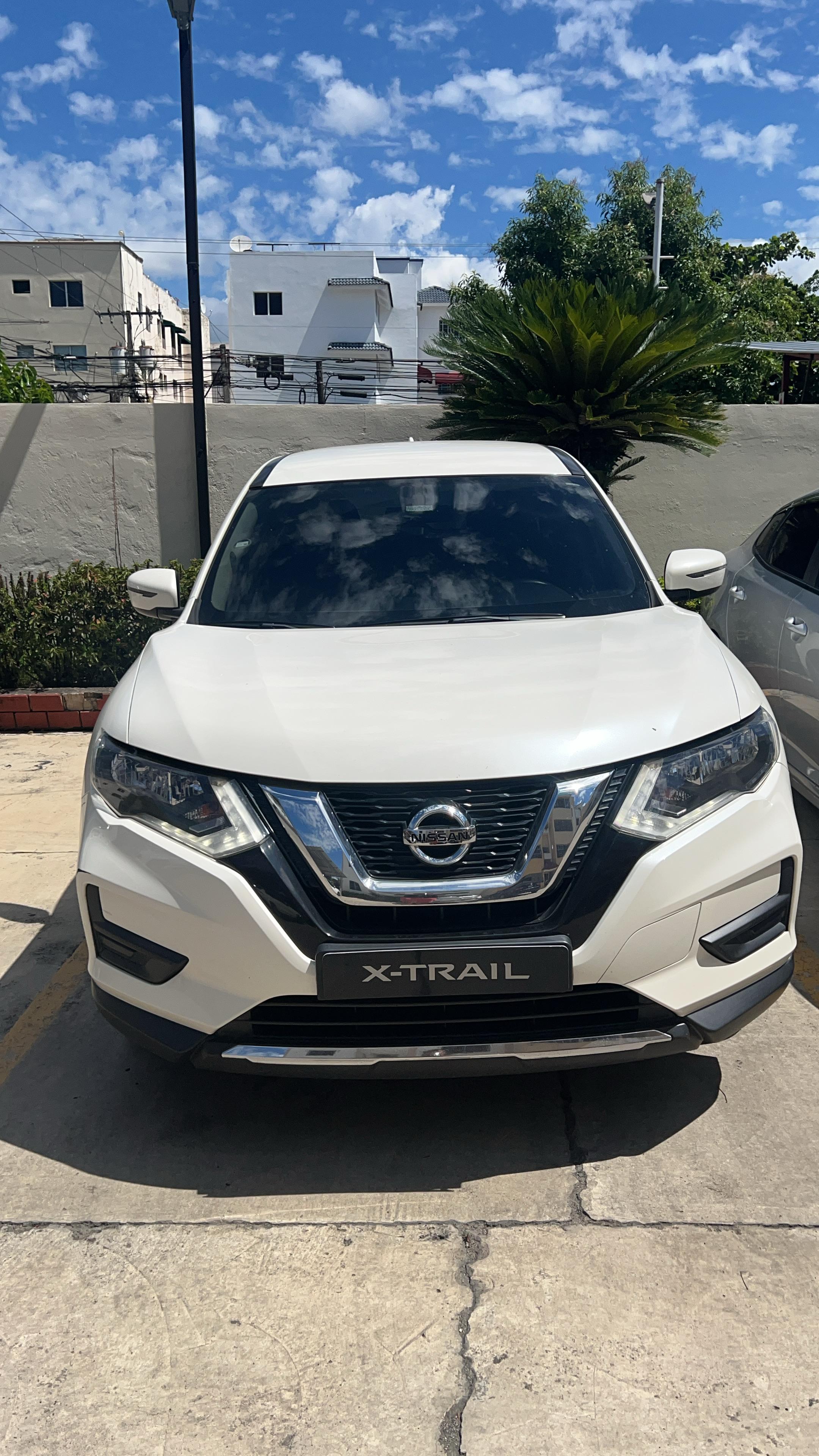 jeepetas y camionetas - Nissan xtrail 2019