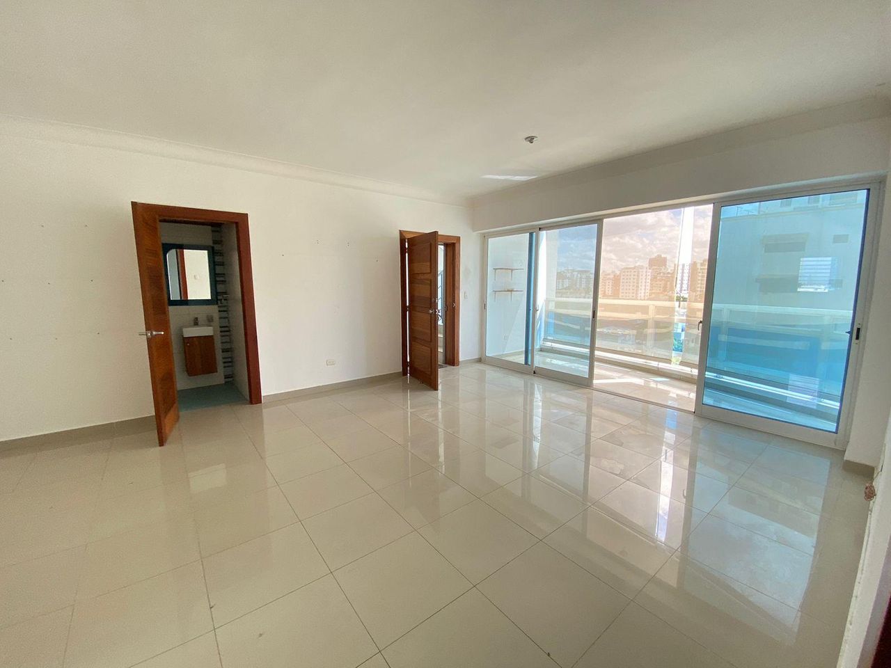 apartamentos - Apartamento en alquiler en Evaristo Morales 