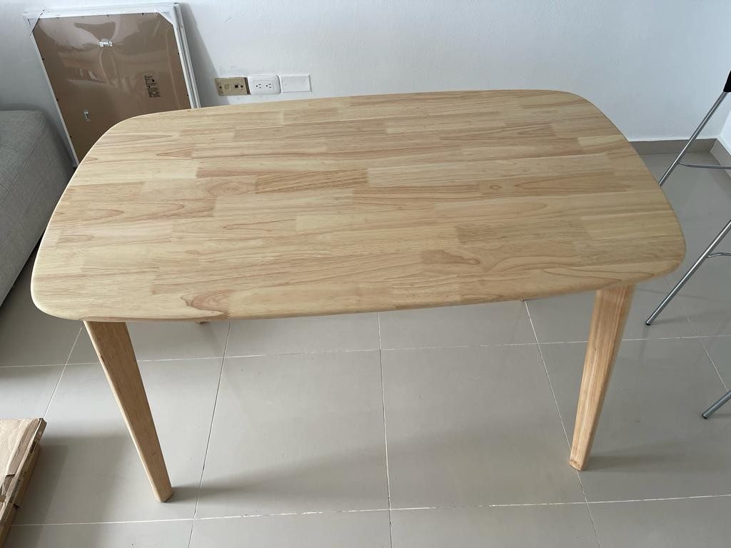 muebles y colchones - Mesa de comedor madera REAL maciza  5