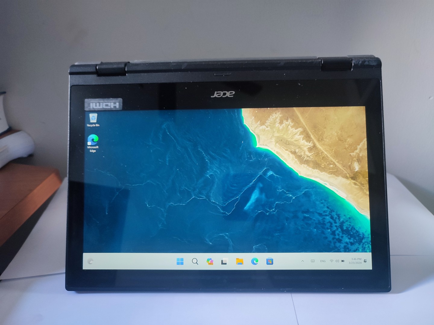 computadoras y laptops - Acer N16Q15 TravelMate Spin B118 128GB 4 GB RAM Touch Screen PC Win 11 Pro 3