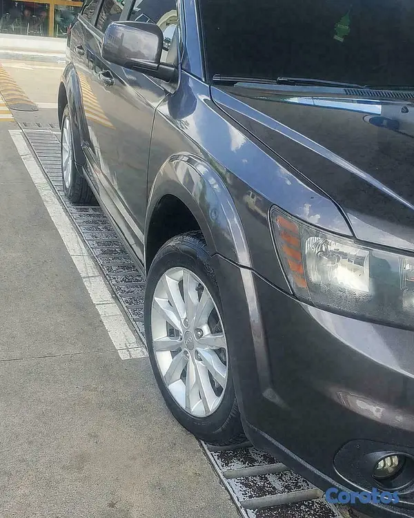 jeepetas y camionetas - Dodge Journey SXT 3.6 2017 nítida  2
