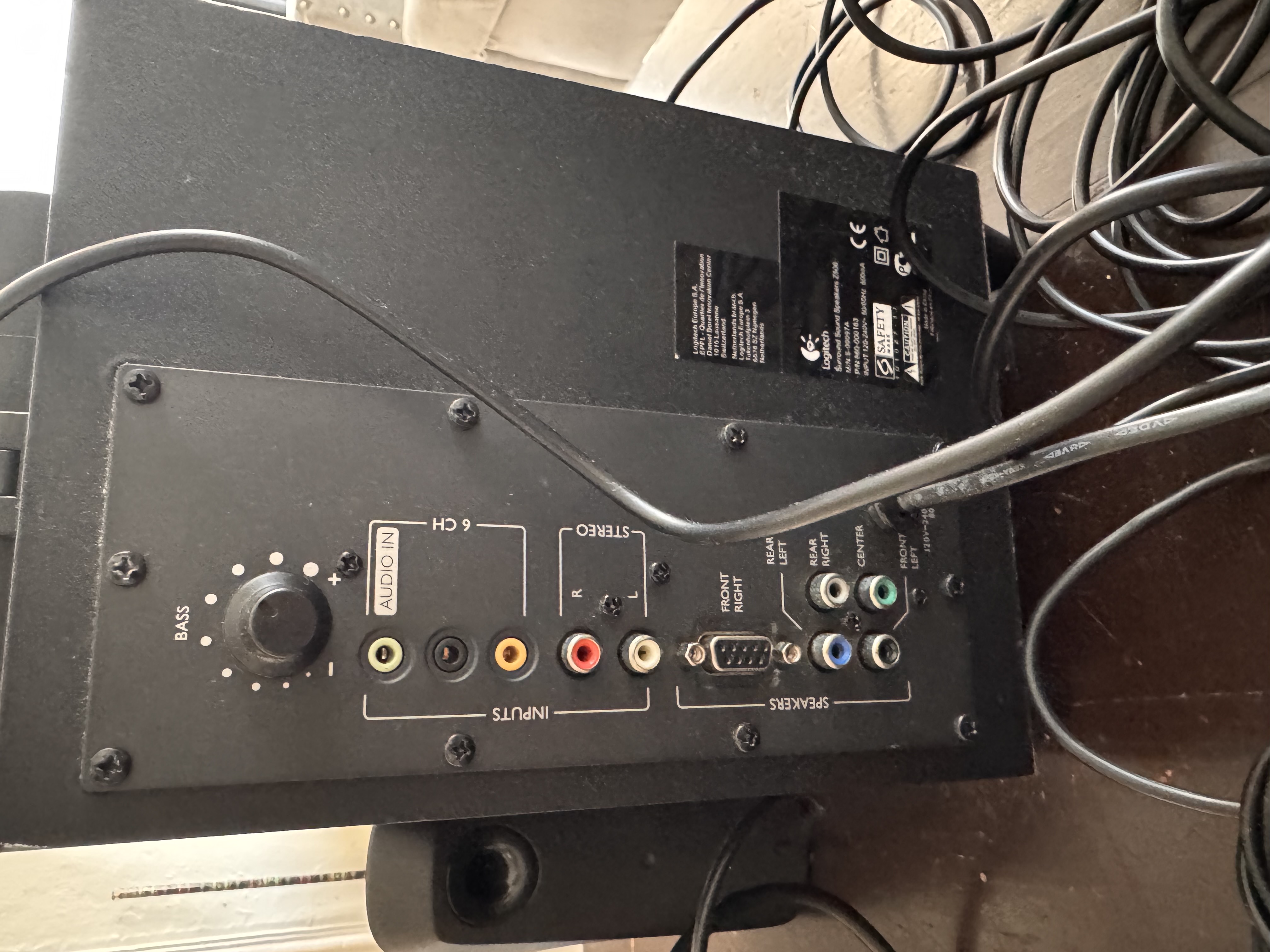 camaras y audio - logitech 2