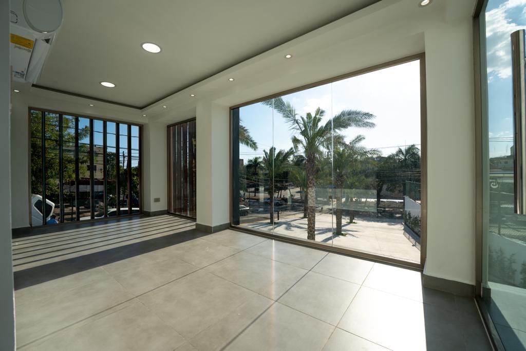 oficinas y locales comerciales - oportunidad local en venta en una de las zonas de más crecimiento comercial   2