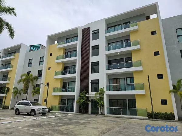 apartamentos - APARTAMENTO 2DO NIVEL EN TORRE CON PISCINA Y GYM. GURABO 10