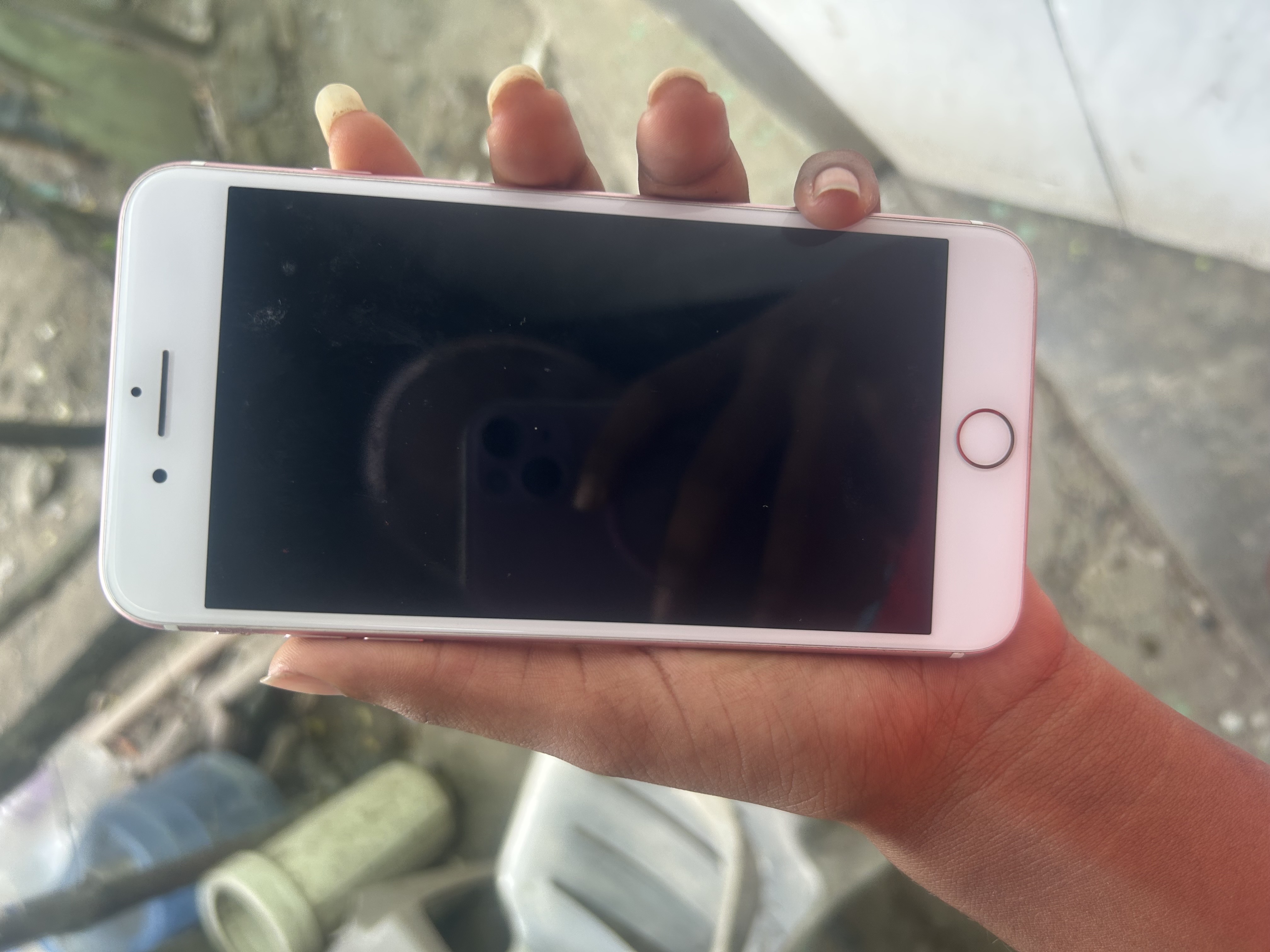 celulares y tabletas - Vendo un iPhone 7 Plus  2