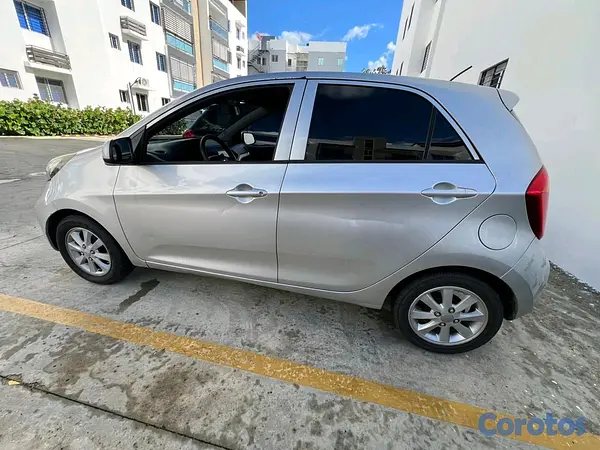 carros - kia picanto 2015 2