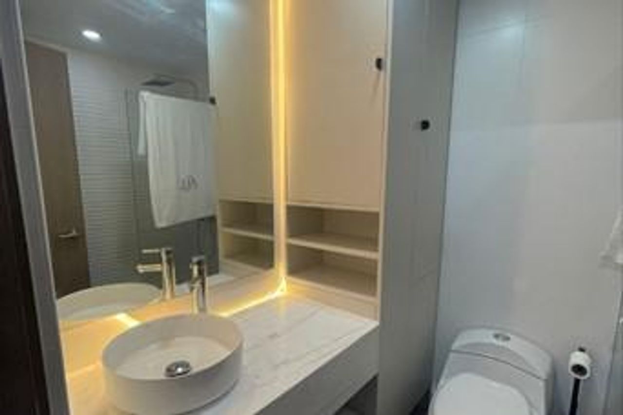 apartamentos - Apartamento en venta  amueblado en naco 7