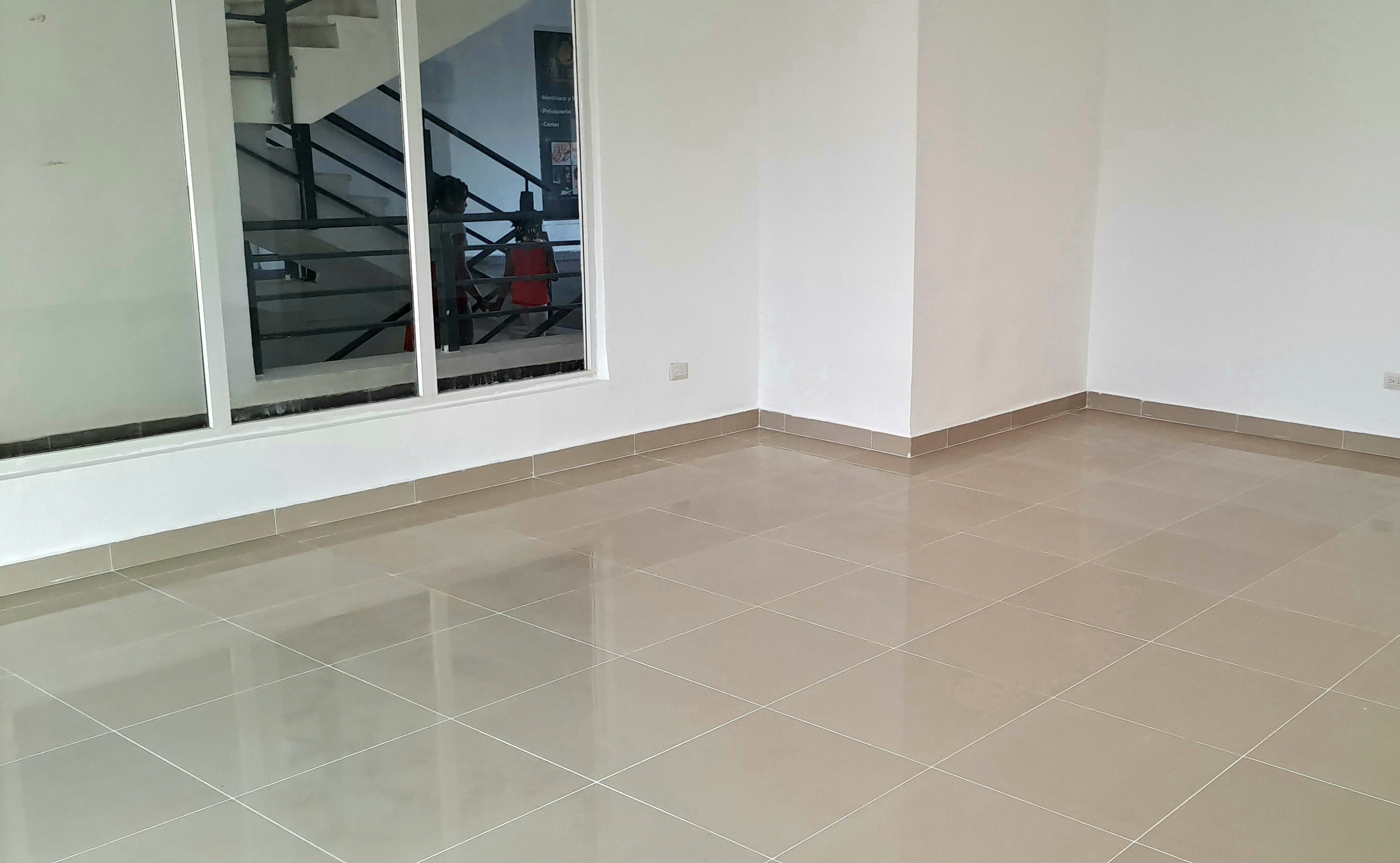 oficinas y locales comerciales - Venta de Local comercial negociable 5