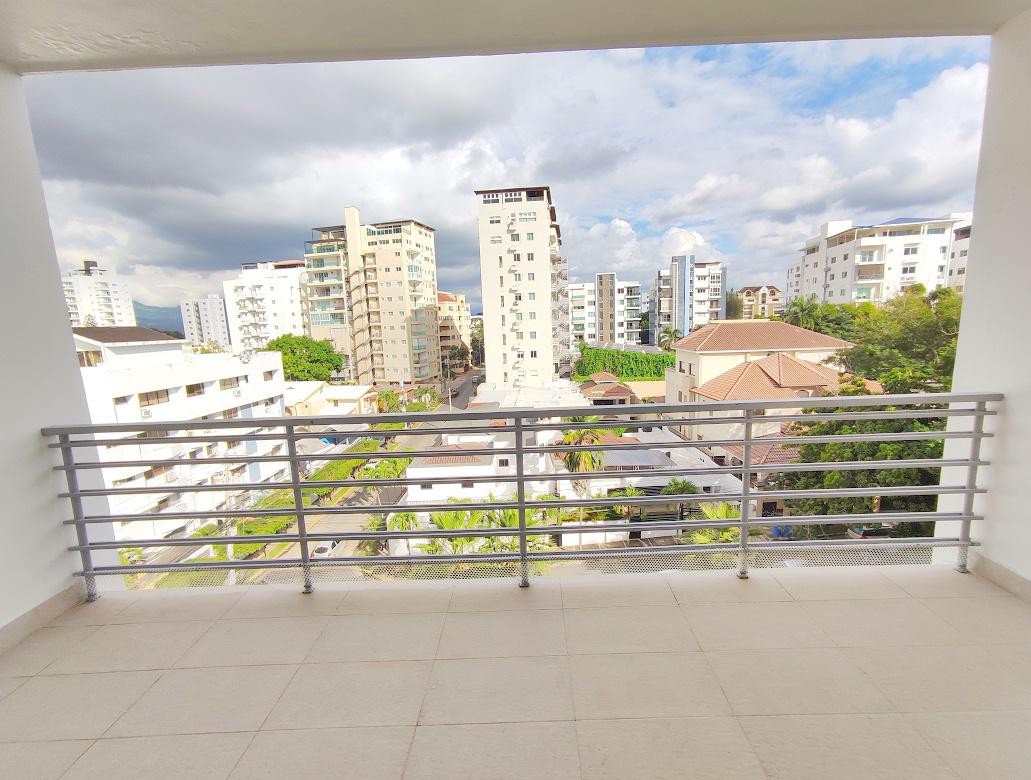 apartamentos - Apartamento 6to Nivel con 225 Mts2 en La Esmeralda  8