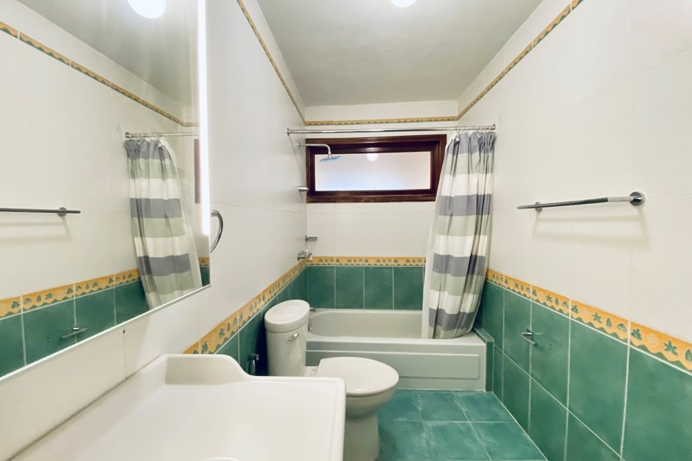 apartamentos - ALQUILO CASA 2NIVELES PARA CASA DE REPOSO  1
