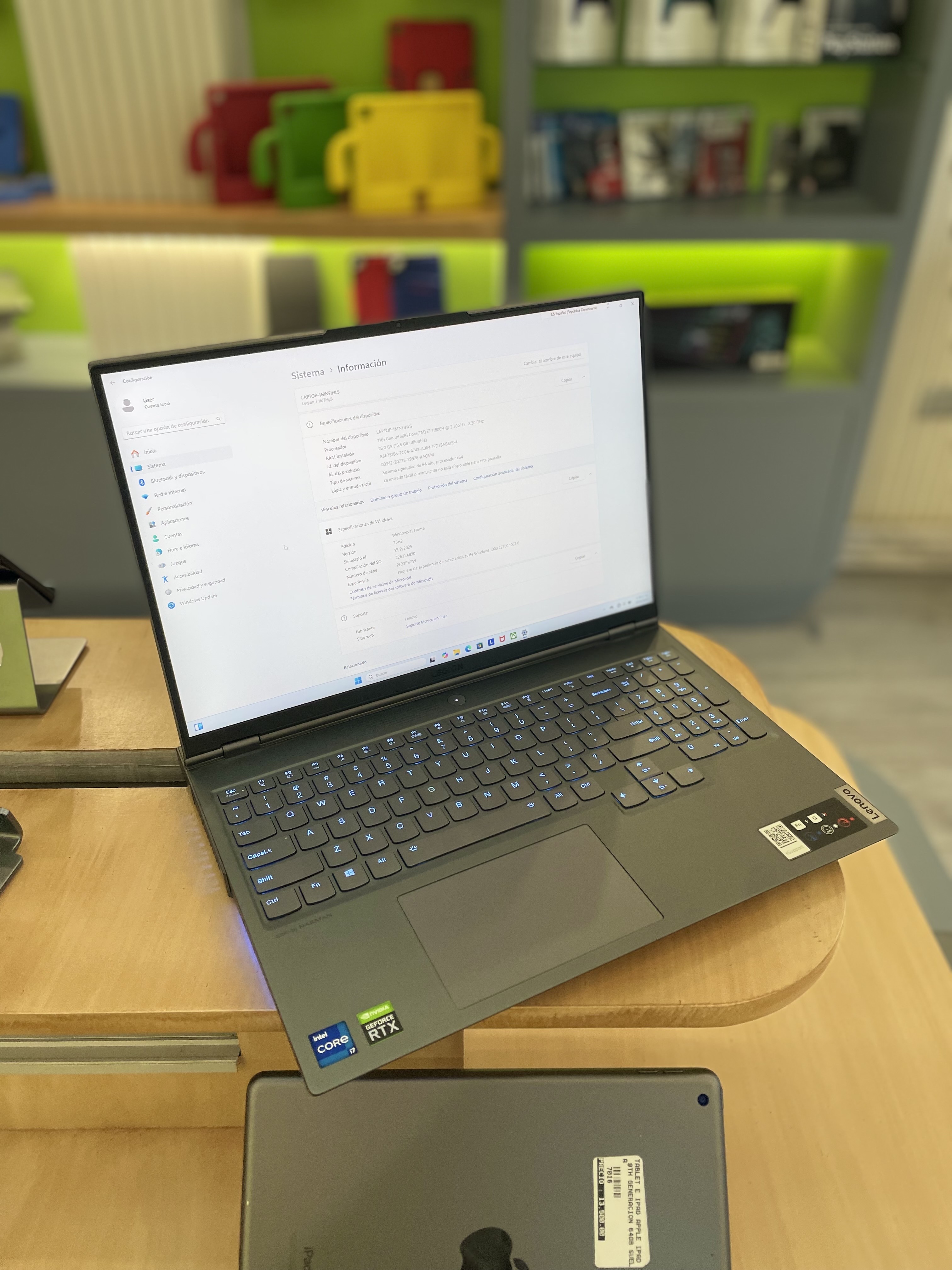 computadoras y laptops - LAPTOP LENOVO LEGION 11TH GENERACIÓN INTEL CORE I716Gb DE RAM1Tb SSD 8