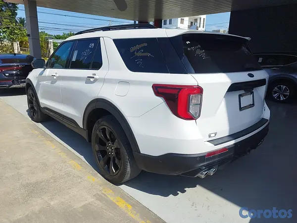 jeepetas y camionetas - Ford Explorer ST 80 Millas  2